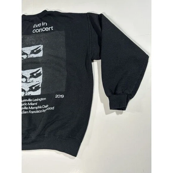 Ariana Grande 2019 Sweetener World Tour Crew Neck Sweatshirt Size Large Music - Picture 10 of 14